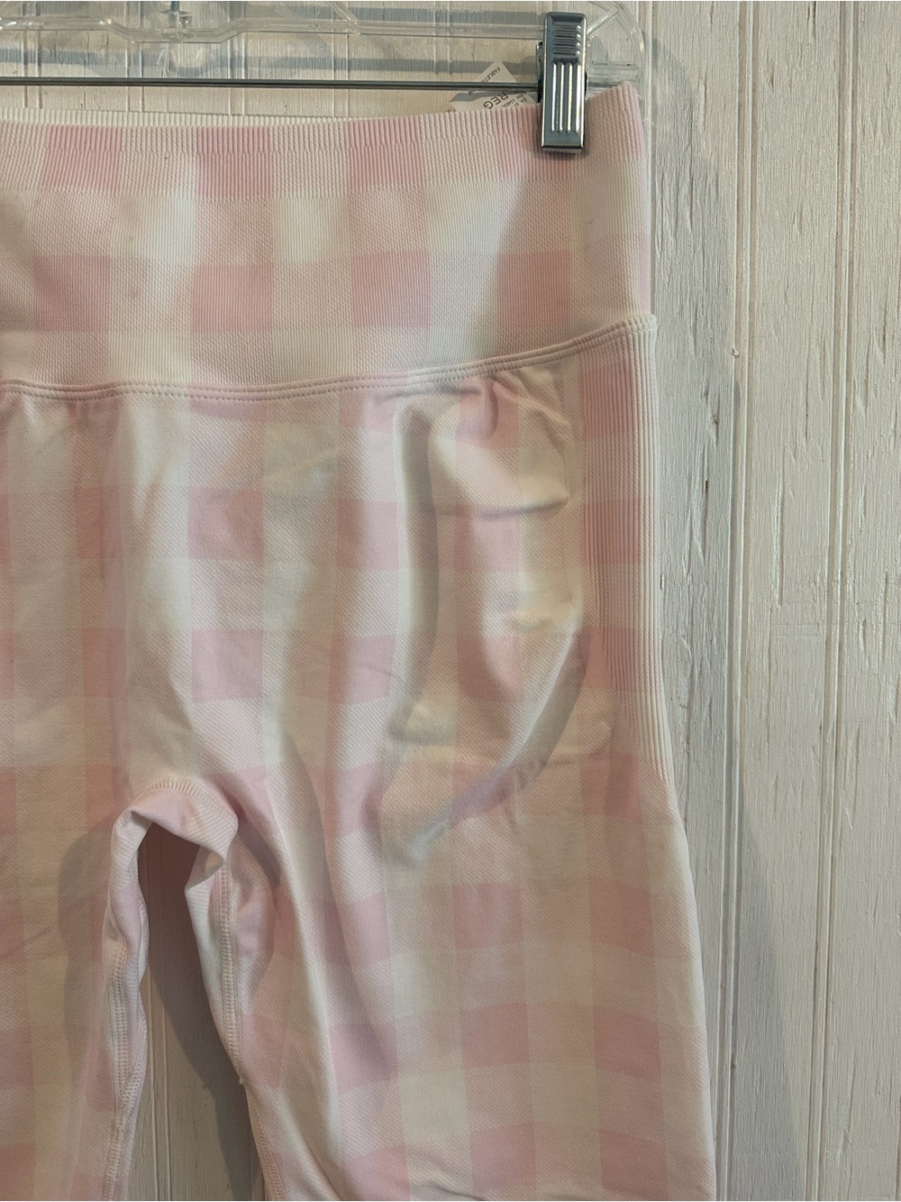 Fabletics, Pink Gingham Seamless Leggings - Picture 3 of 8